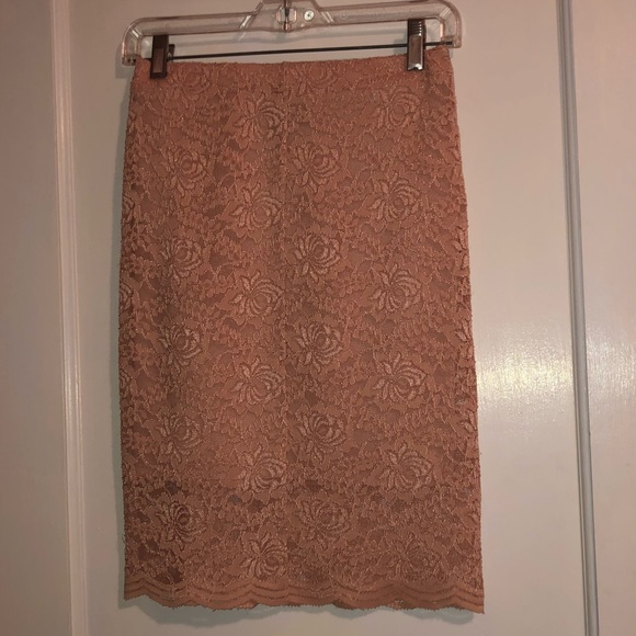 NWOT Forever 21 Lace Skirt - Picture 6 of 10